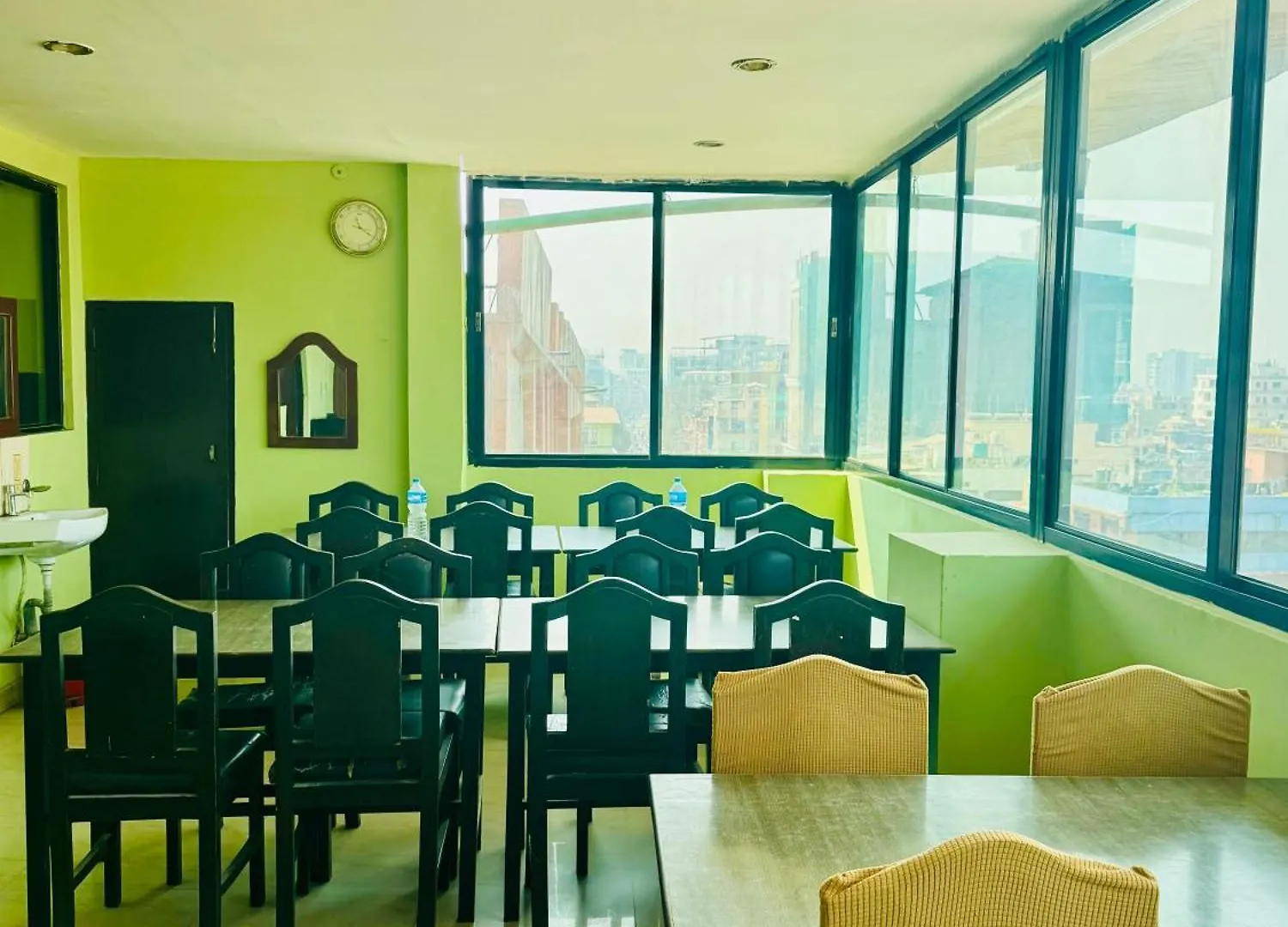 Om Mandakini Hotel Kathmandu 3*,